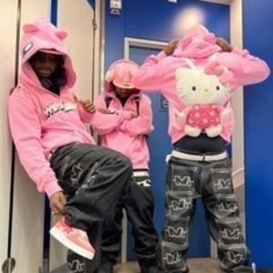 Meet your Posher, Isabella